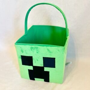 Minecraft Creeper Plush Basket Green Square Storage Tote Trick or Treat Bag NWT